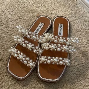 Steve Madden Taye Pearl Sandals